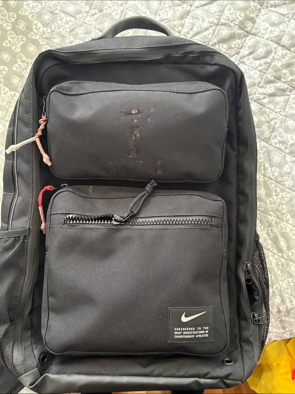 Nike Black Men's Everyday Backpack with Front Pockets